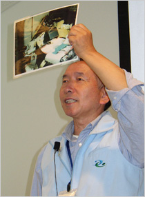 【写真】荒井 勣氏