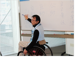 【写真】栃尾　正信氏